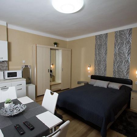 Angyal Apartman Cserkeszőlő Exterior foto
